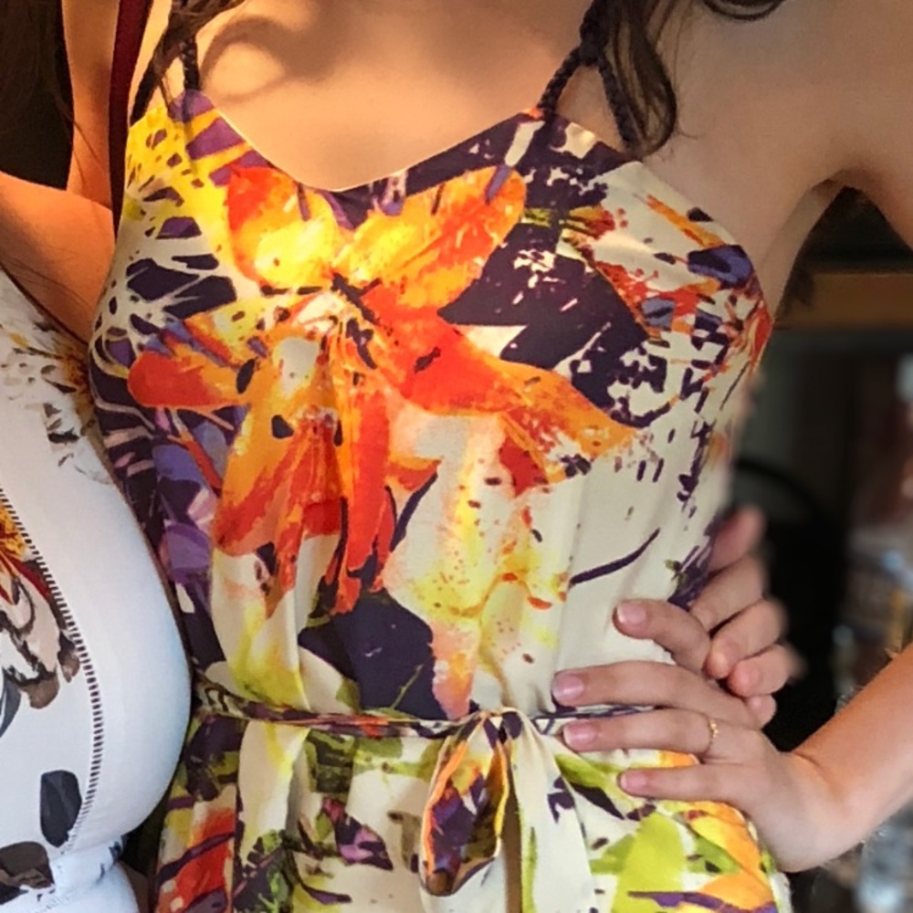 JESSICA SIMPSON BOLD FLORAL DRESS